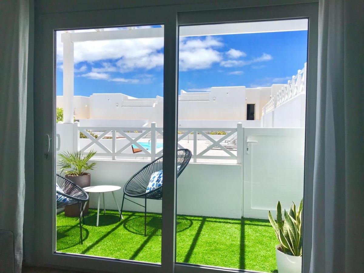 Flower Beach Suite Pool Playa Honda  Exterior photo
