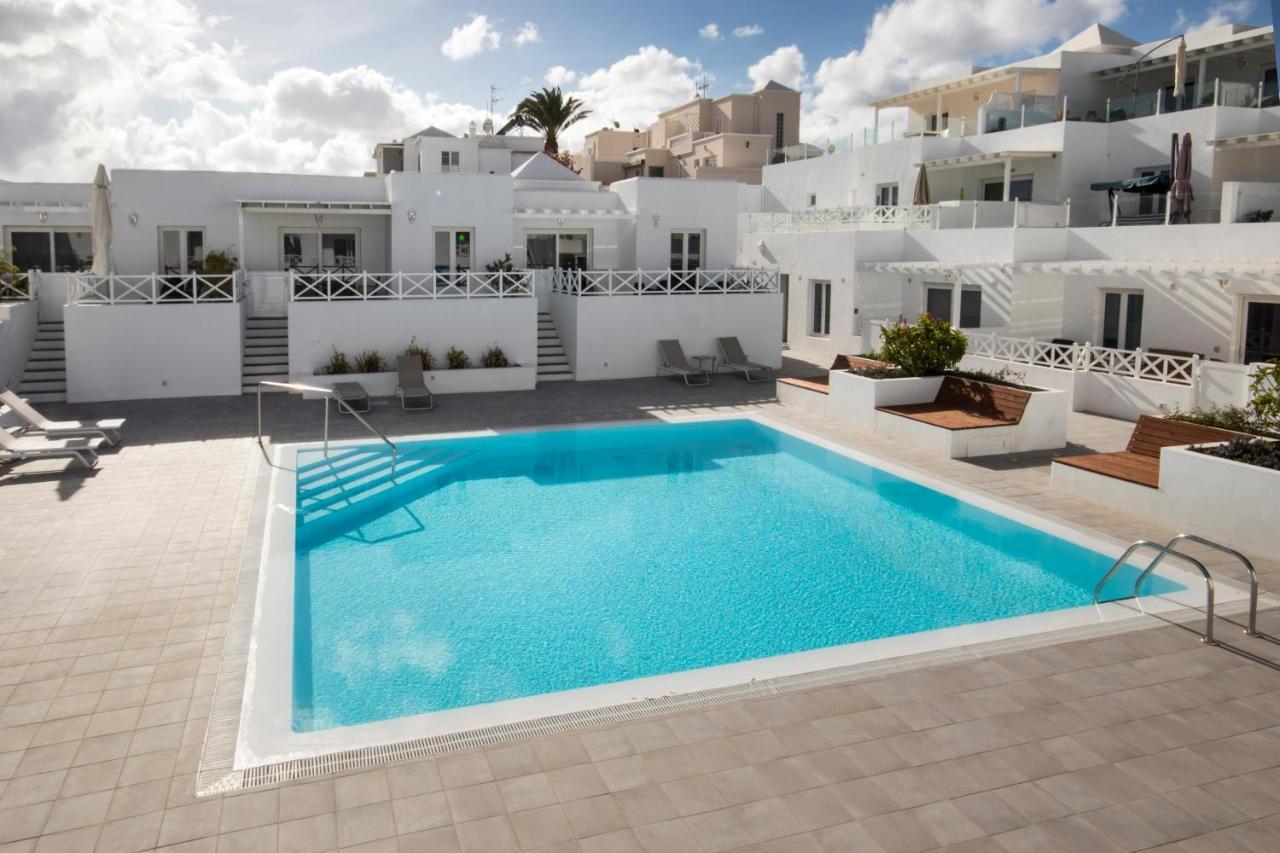 Flower Beach Suite Pool Playa Honda  Exterior photo